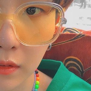 Meet your Posher, Zaynab